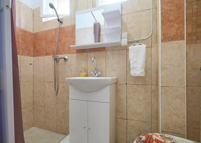 Ferienhaus Tarsoly Kertes Nyaralo