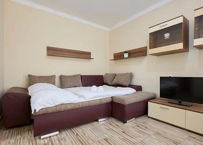 Ferienhaus Tarsoly Kertes Nyaralo *